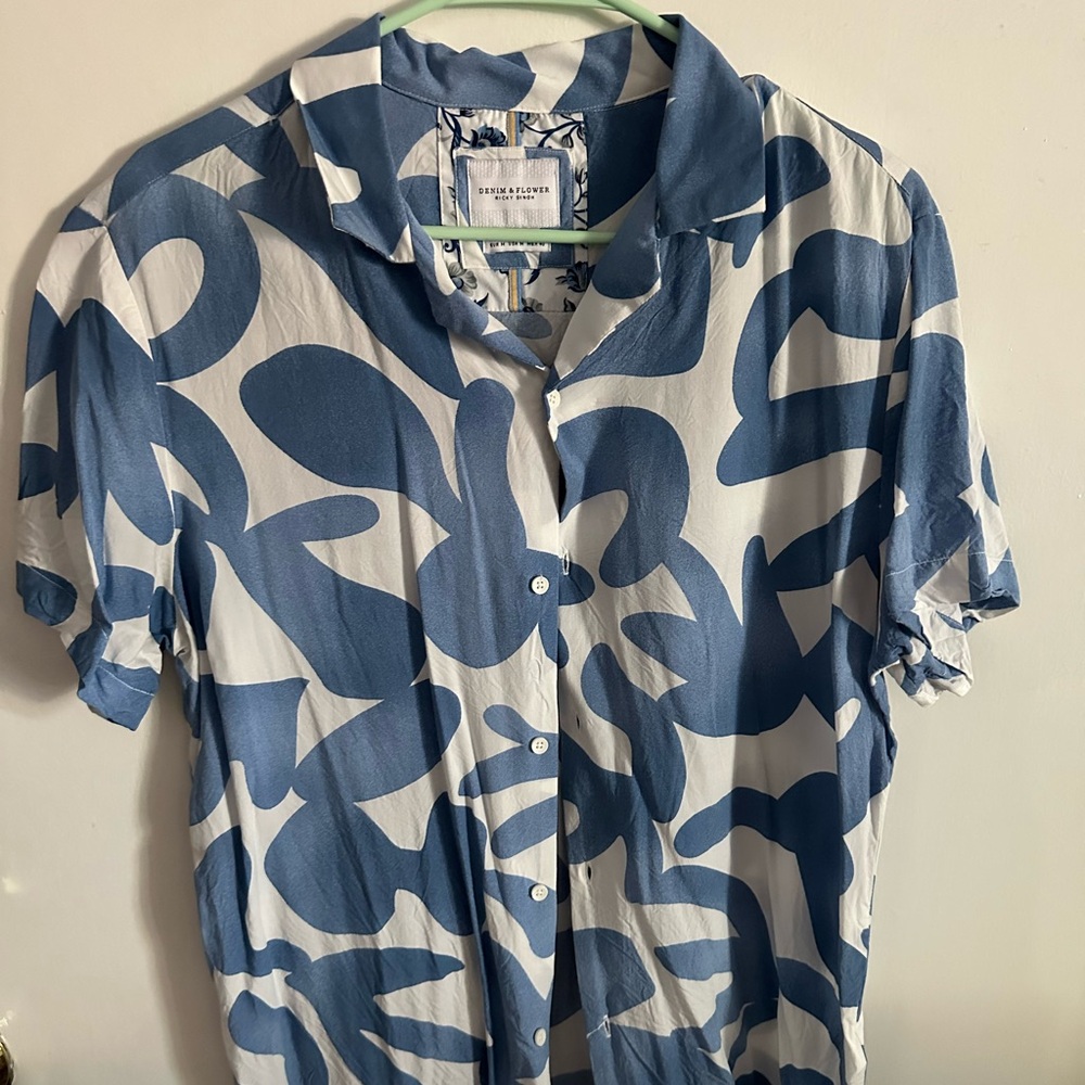 Denim & Flower Blue and White Casual Shirt